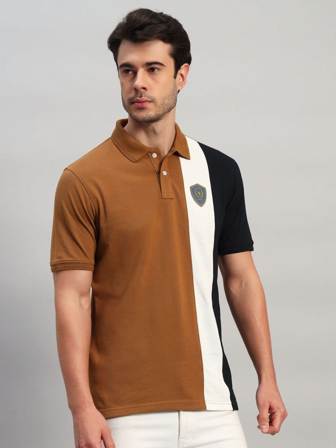 Men Polo Collar Pockets T-shirt Cantabil Men Polo Collar Pockets T-shirt