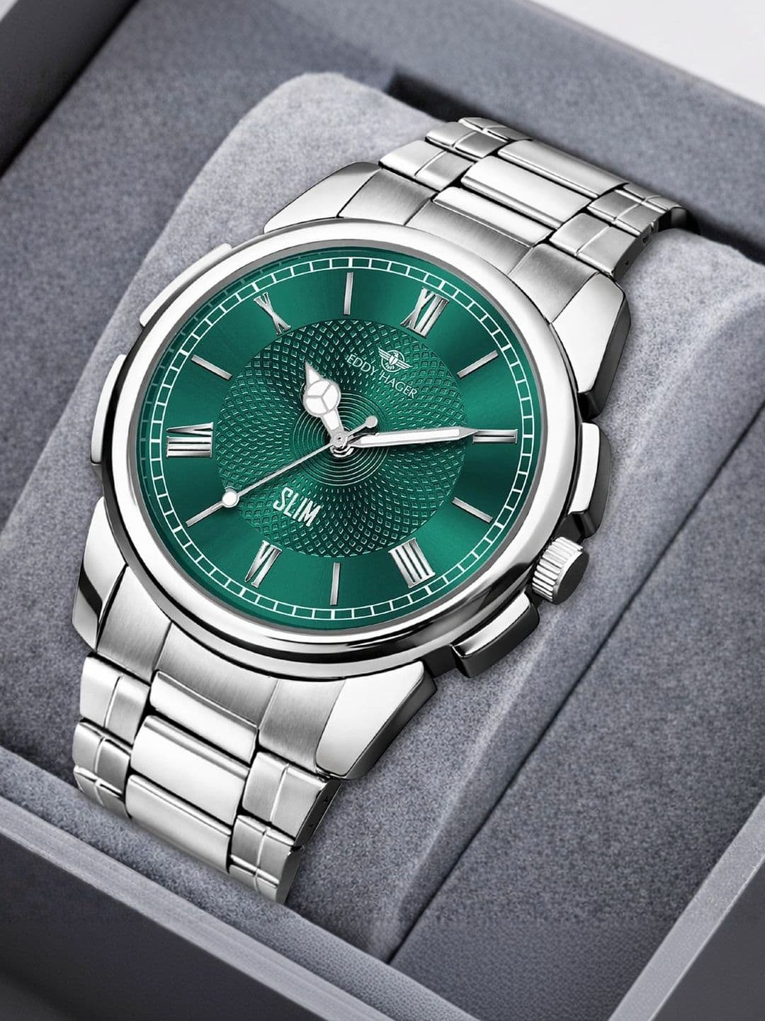 EDDY HAGER EDDY HAGER Men Dial & Stainless Steel Bracelet Style Straps Analogue Watch EH-313-OLIVE
