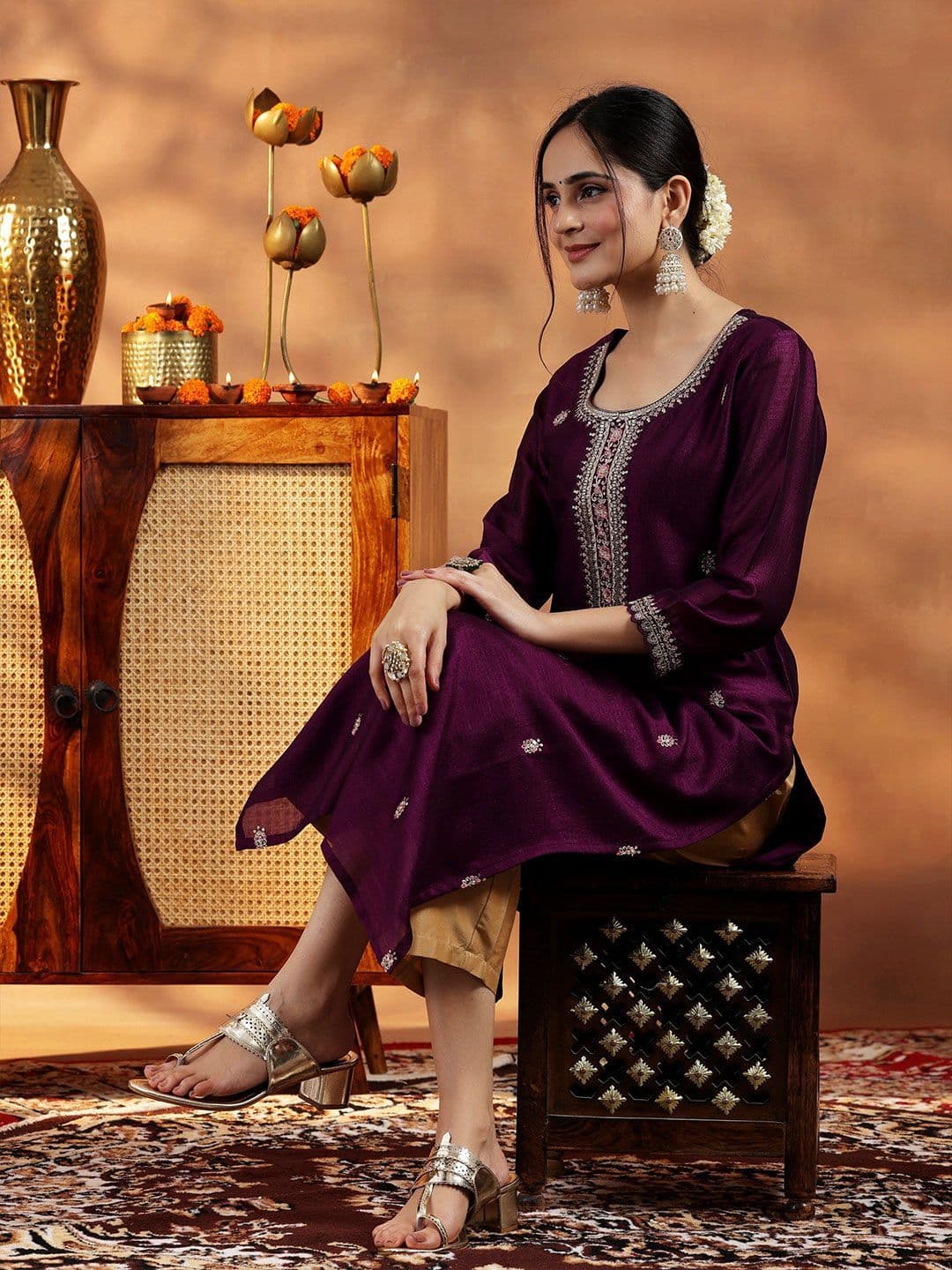 Libas Libas Women Burgundy Embroidered Silk Straight Kurta
