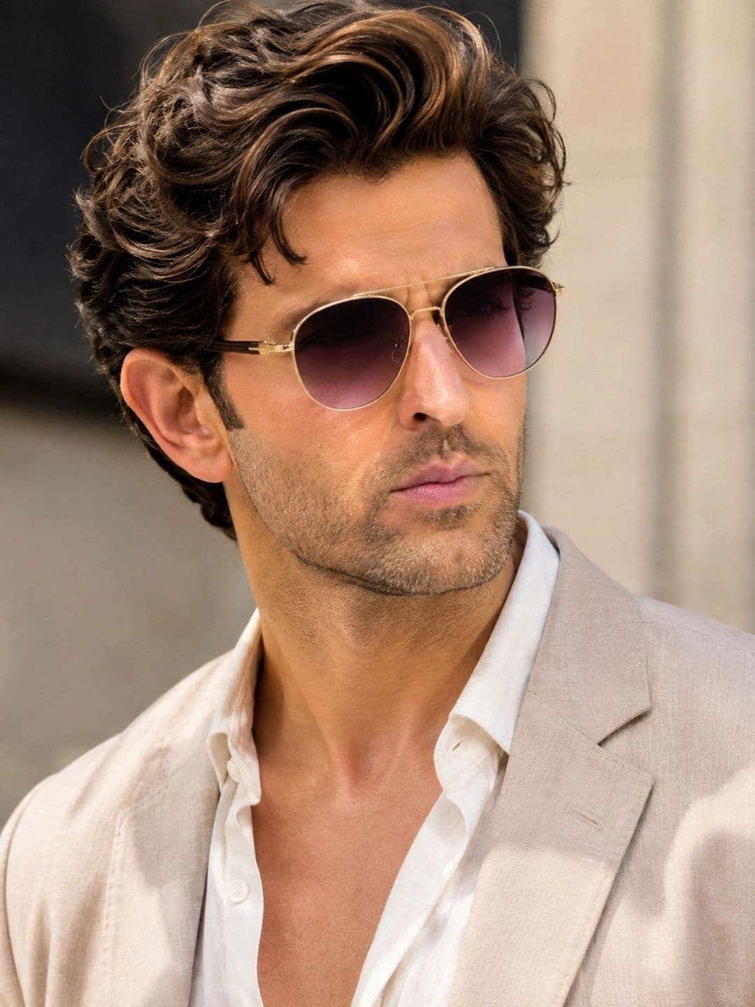 HRX by Hrithik Roshan HRX by Hrithik Roshan Men Brown Lens & Gold-Toned Aviator Sunglasses with