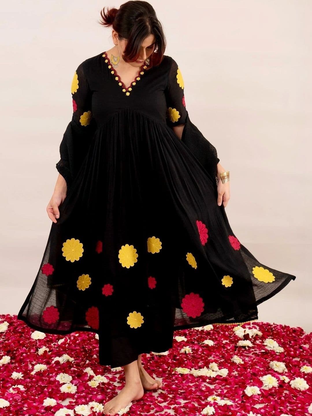 INDO AURA INDO AURA Floral Embroidered A-Line Maxi Dress