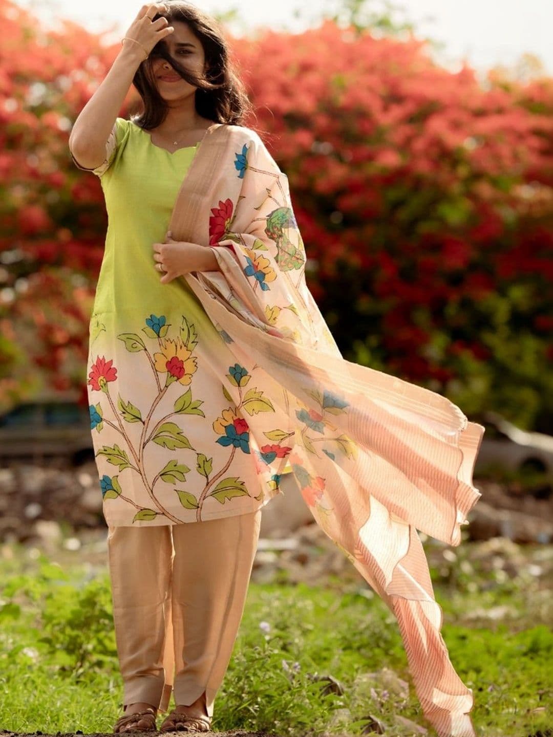 Women Printed Kurta with Trousers With Dupatta GoSriKi Women Floral Printed Regular Kurta with Trousers & With Dupatta