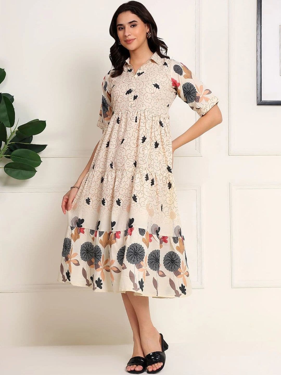 Kahara Kahara Floral Print A-Line Midi Dress