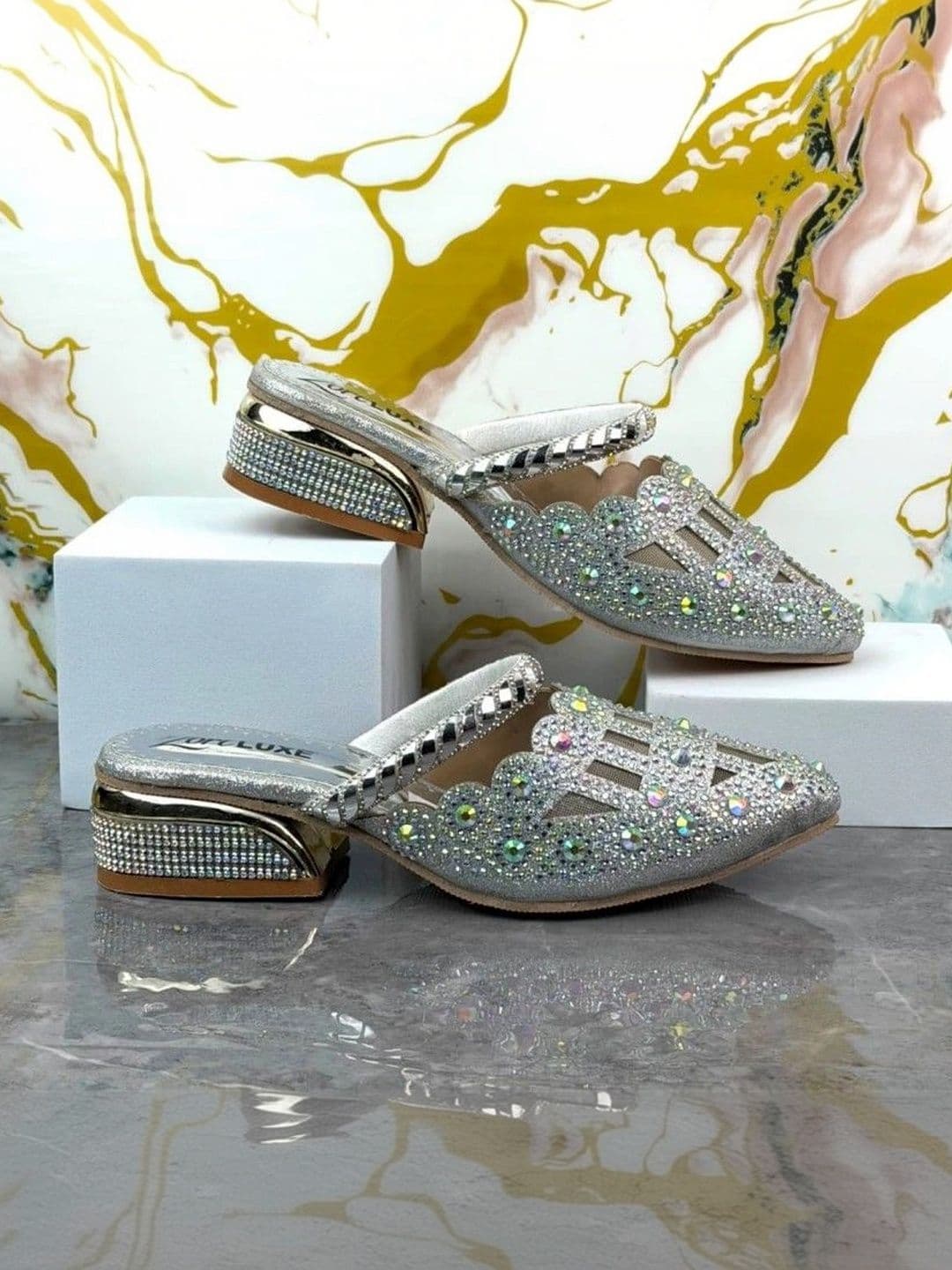 ZORILUXE ZORILUXE Girls Embellished Party Block Mules