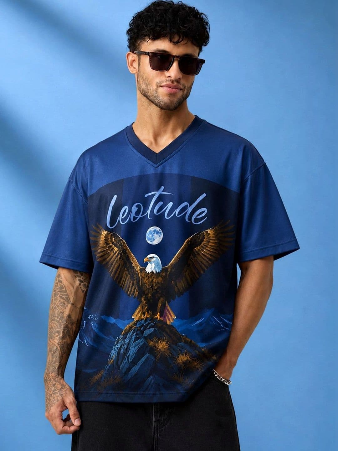 JUST ROAR JUST ROAR Men Printed V-Neck T-shirt