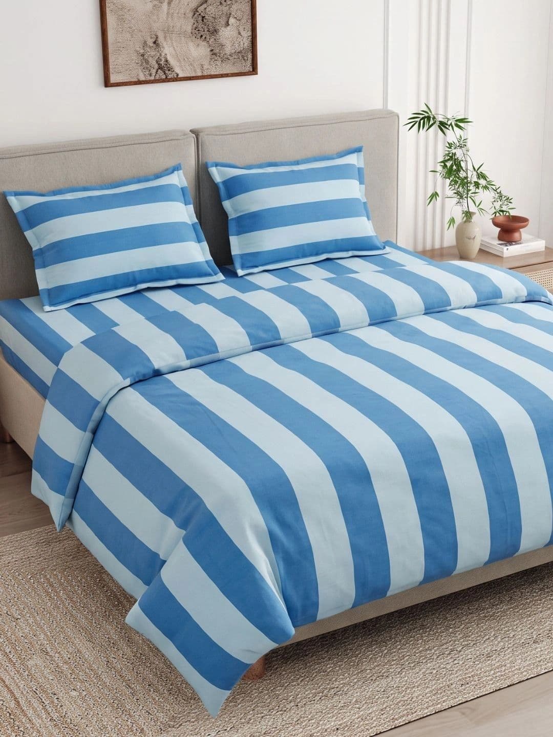 haus & kinder haus & kinder Green & Blue Striped 186 TC Bedsheet with 2 Pillow Covers