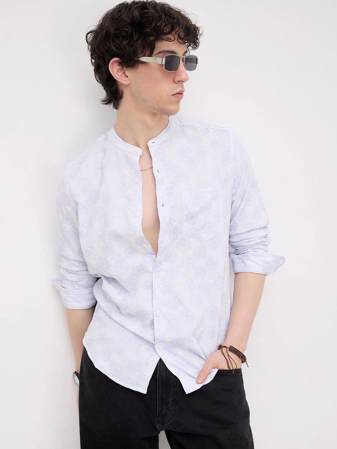 VASTRADO VASTRADO Men Classic Slim Fit Floral Printed Casual Shirt