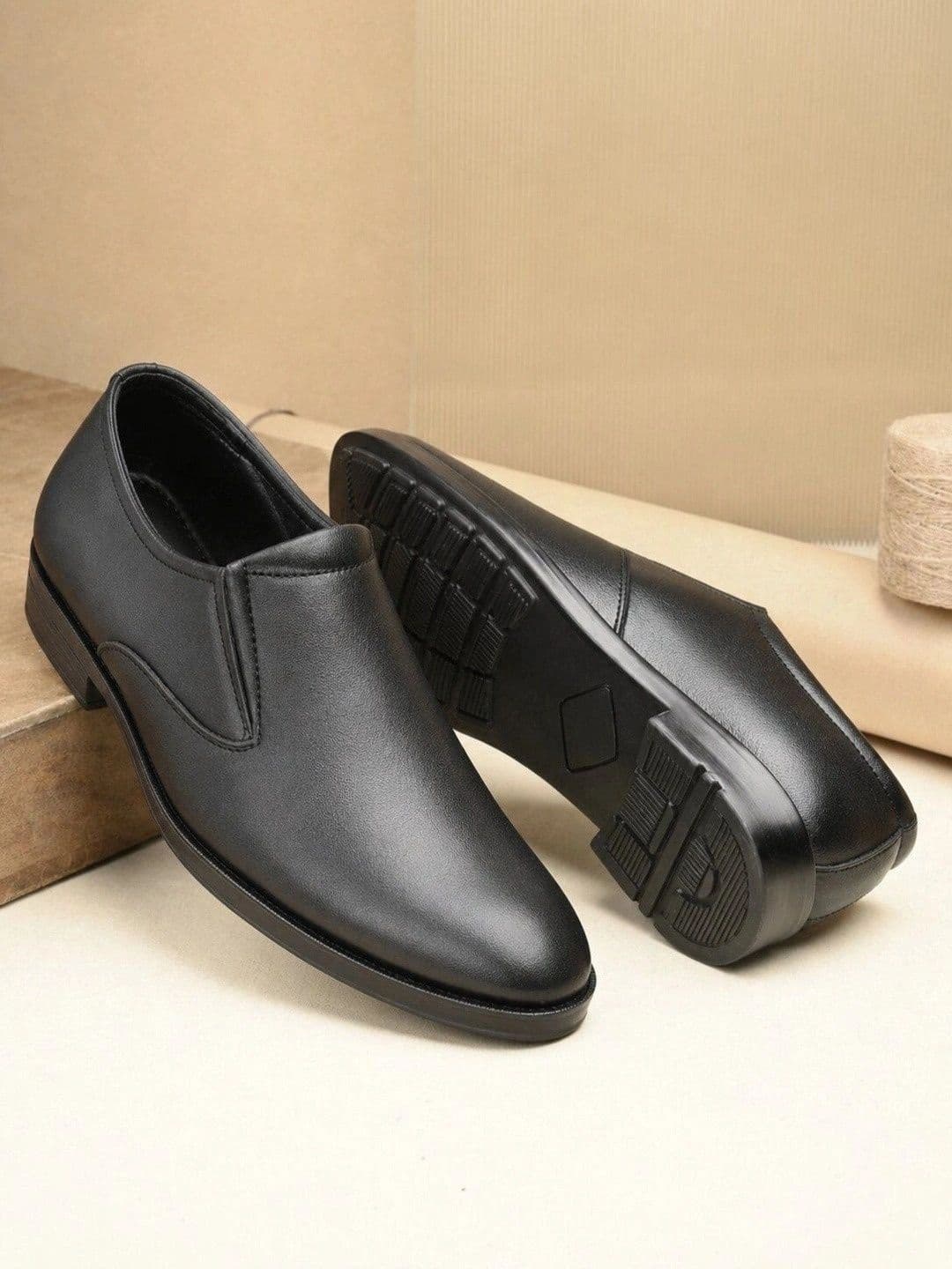 Mast & Harbour Mast & Harbour Men Pointed Toe Slip-On Slip-On Shoes Formal Shoes