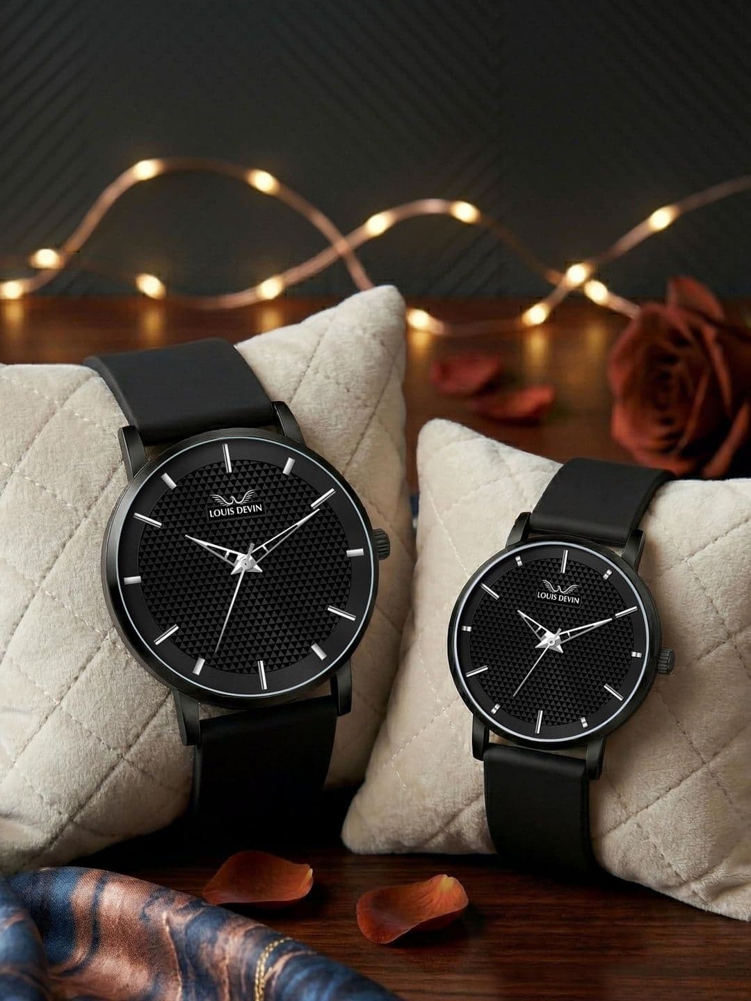 LOUIS DEVIN LOUIS DEVIN Unisex Couple Set Dial & Straps Analogue Watch LDCM-BK083-BLK