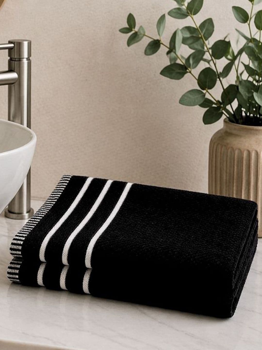 JANGID INDUSTRYS JANGID INDUSTRYS Black & White Striped Cotton 450 GSM 2-Pcs Hand Towels