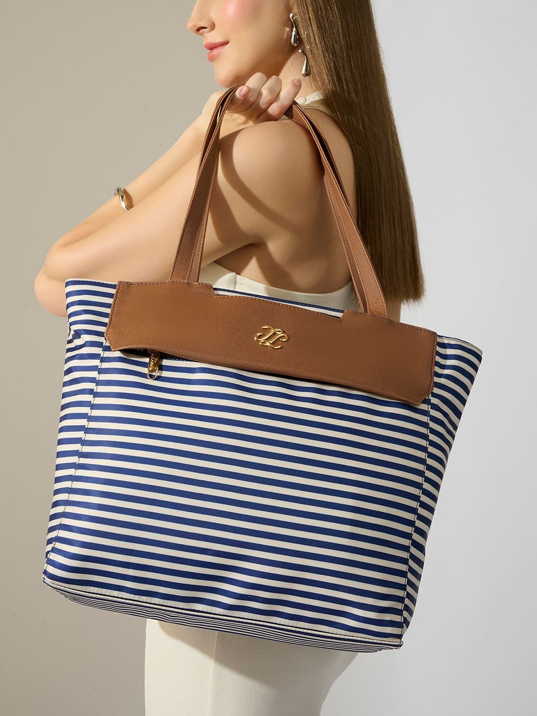 LAVIE Signature LAVIE Signature Striped Up to 12 inch Shopper Tote Bag