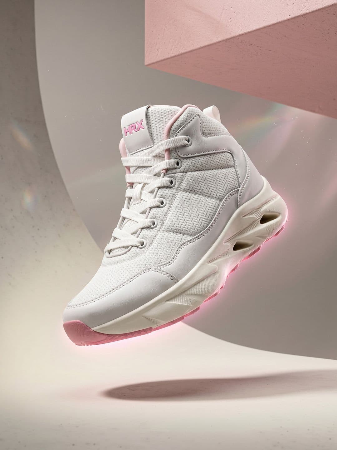 HRX by Hrithik Roshan HRX by Hrithik Roshan Women Mesh High-Top Training or Gym Non-Marking Shoes