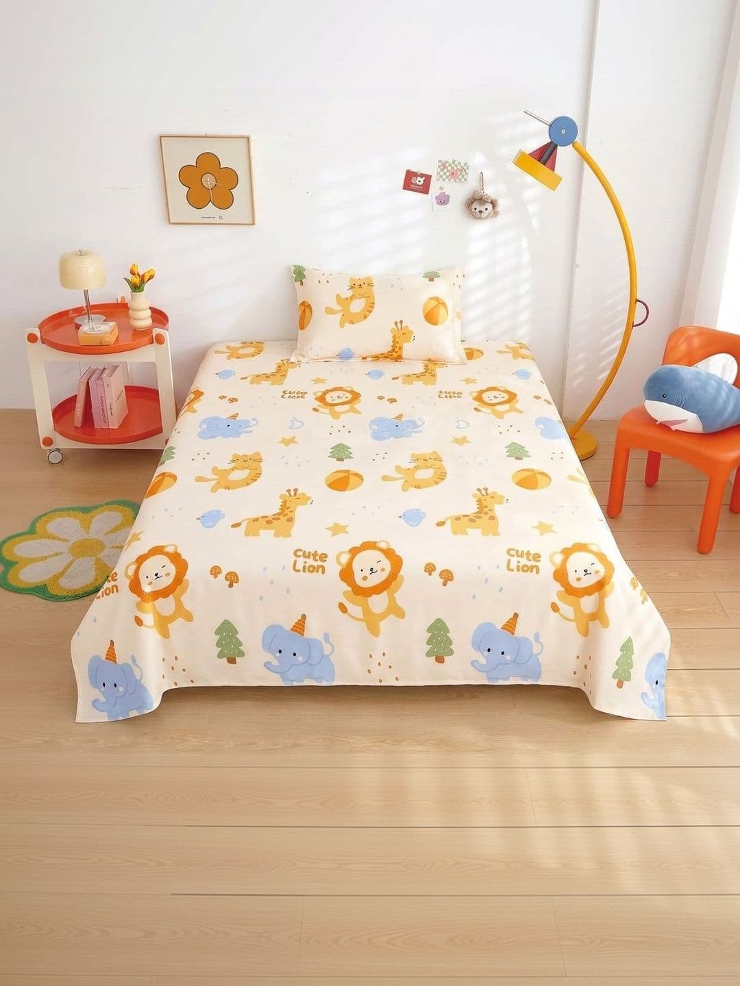 Filymore Filymore Cream-Coloured Conversational Single Bedsheet with 1 Pillow Covers