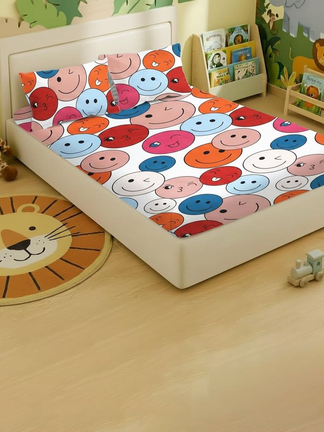 Filymore Filymore Kids White Conversational Double Bedsheet with 2 Pillow Covers