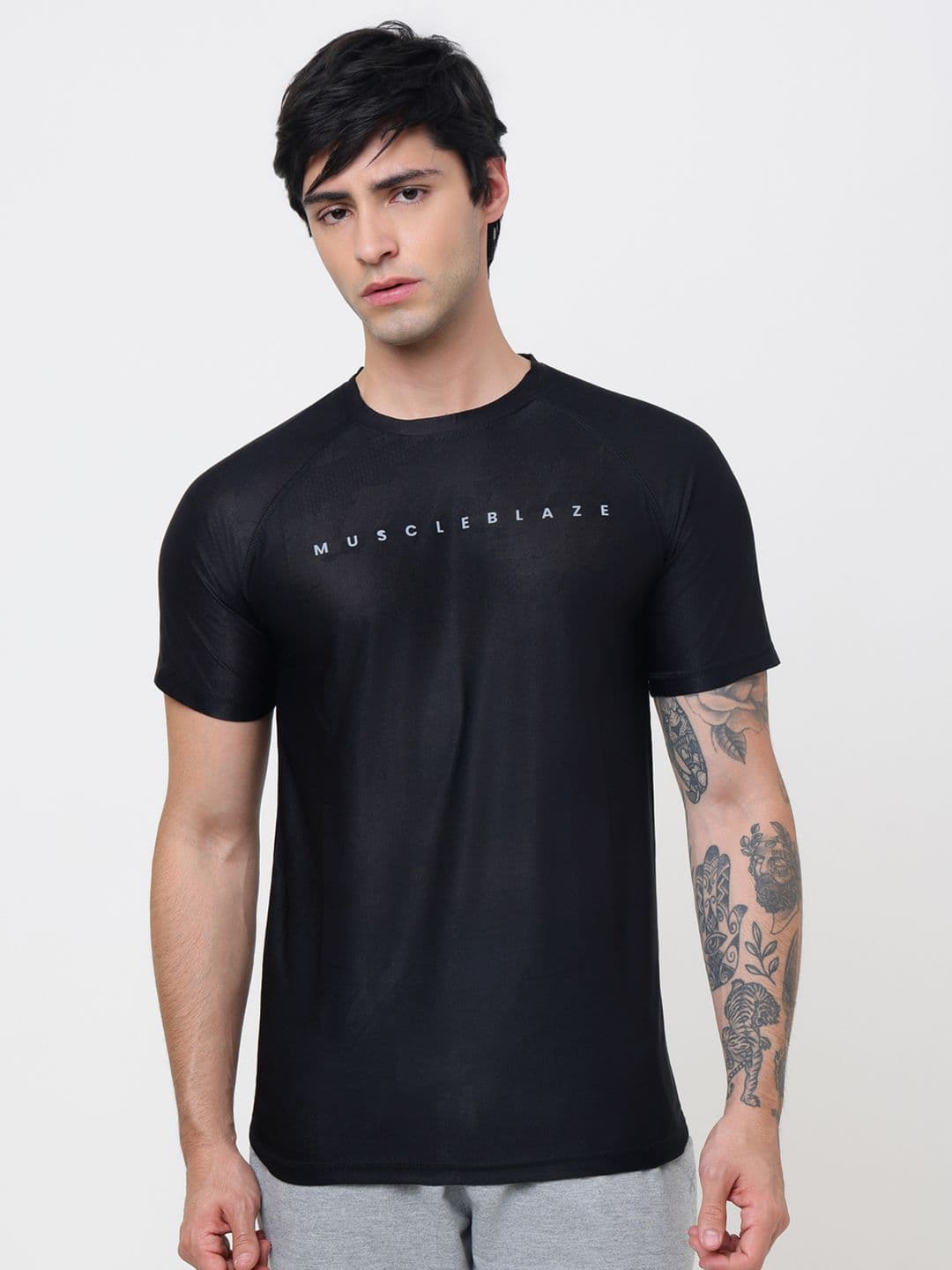 MuscleBlaze MuscleBlaze Unisex Brand Logo Printed Round Neck Compression T-shirt