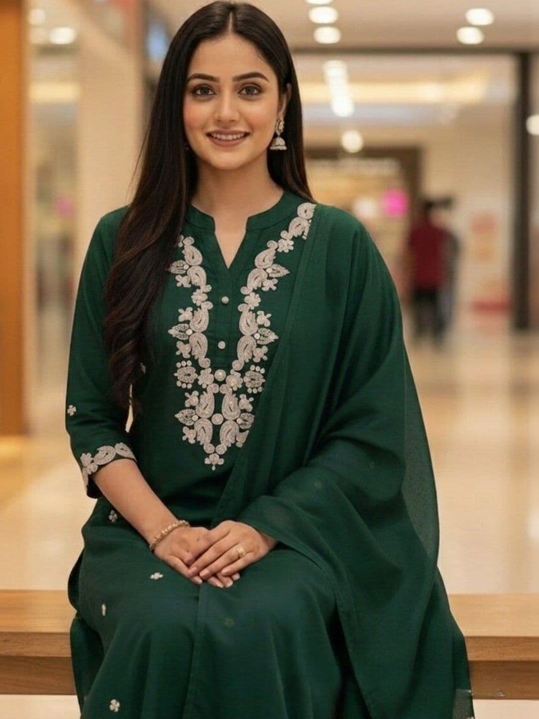 BEAUTYBEATS BEAUTYBEATS Women Ethnic Motifs Embroidered Regular Thread Work Kurta with Trousers & With Dupatta