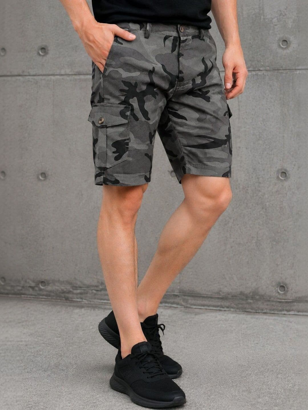 BAESD BAESD Men Camouflage Printed Cargo Shorts