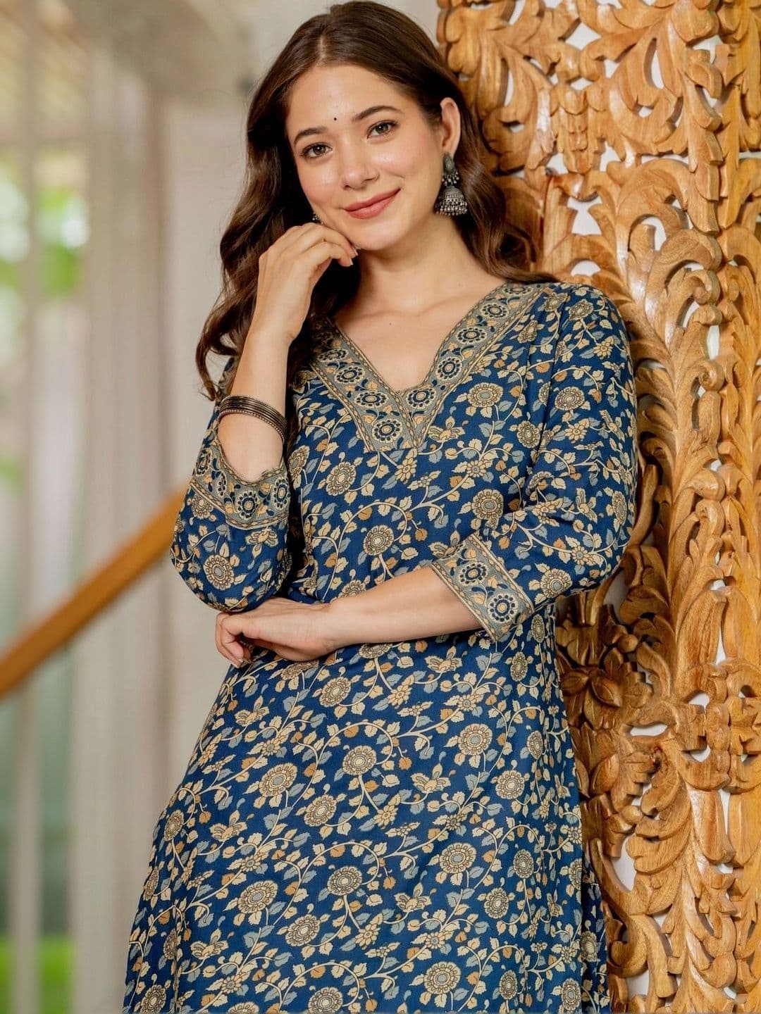 Anouk Anouk Women Floral Printed Thread Work Indie Prints Kurta