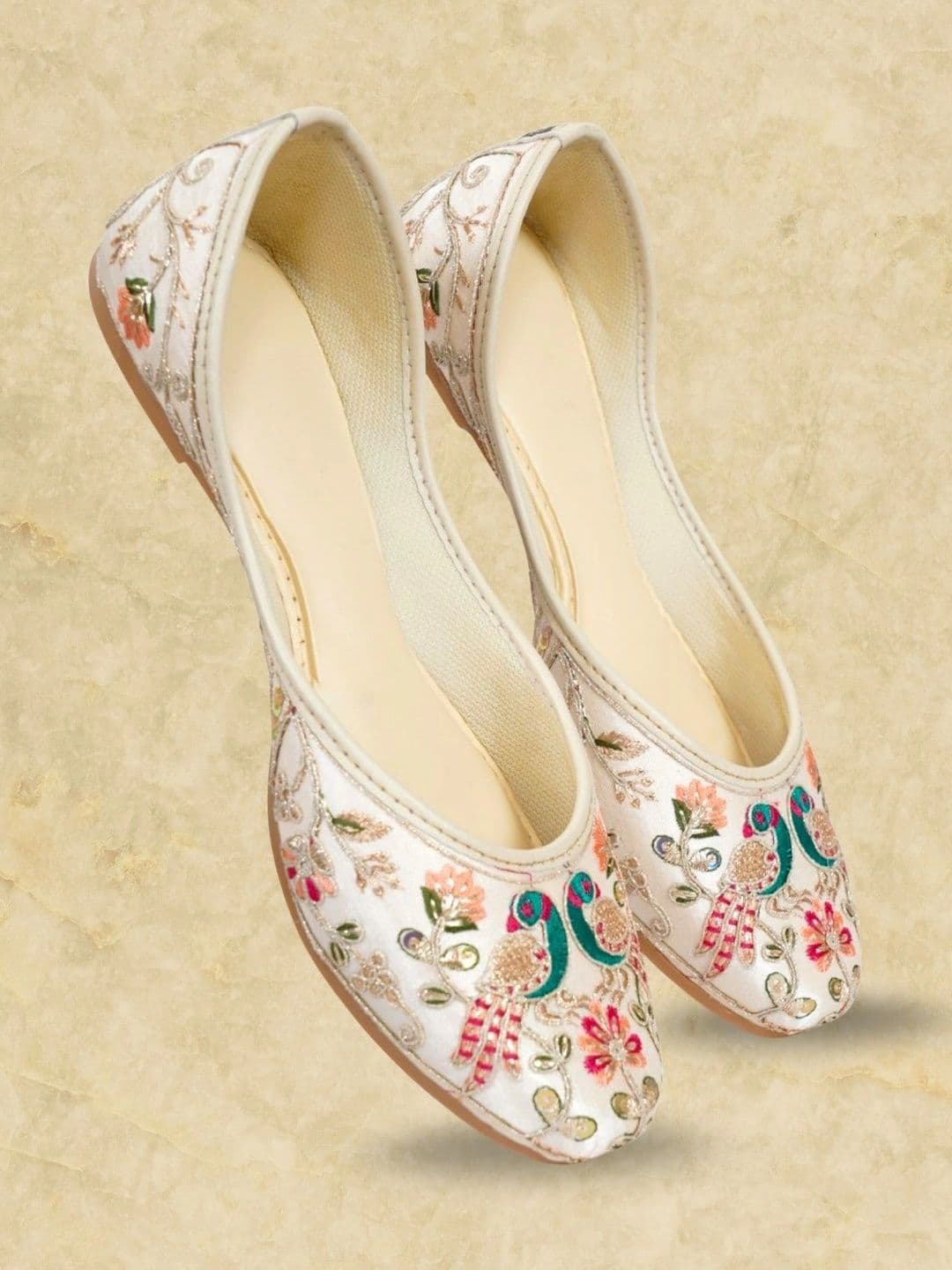 SZN SZN Women Embellished Ethnic Mojaris with Embroidered Flats
