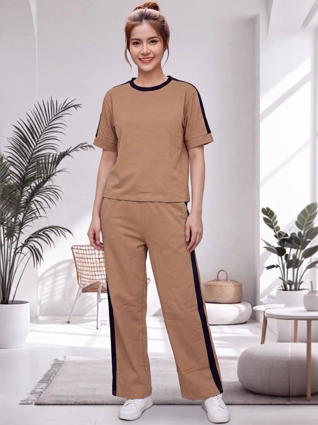 BLACK ROSSY BLACK ROSSY Women  Self Design T-shirt with Trousers