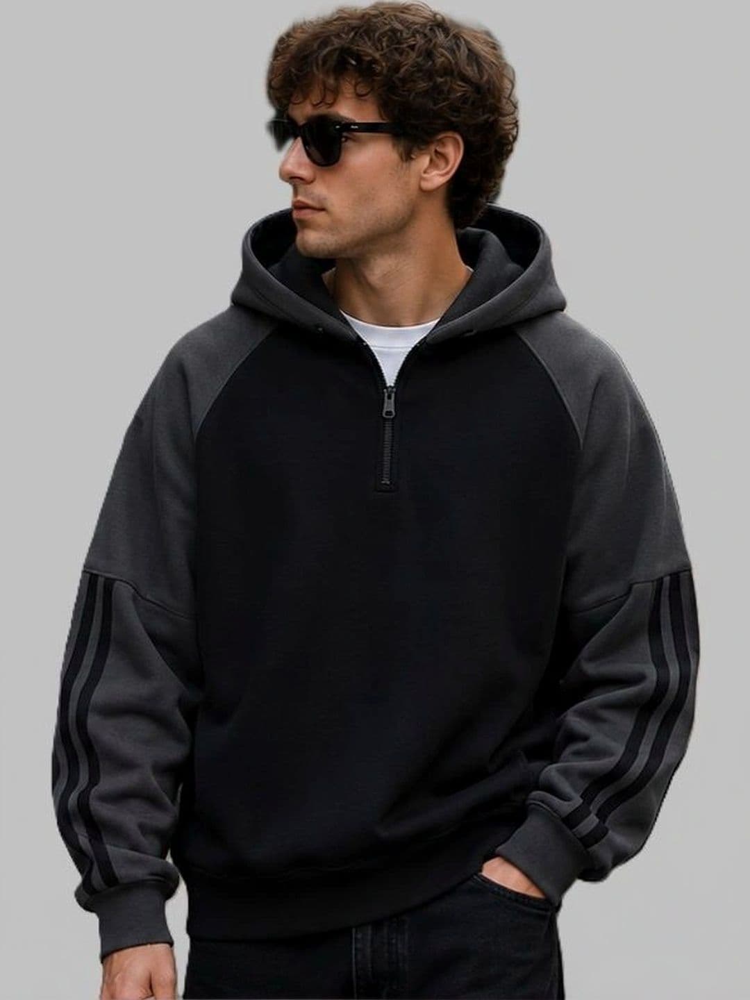 JERKYN JERKYN Men Colourblocked Hooded Sweatshirt