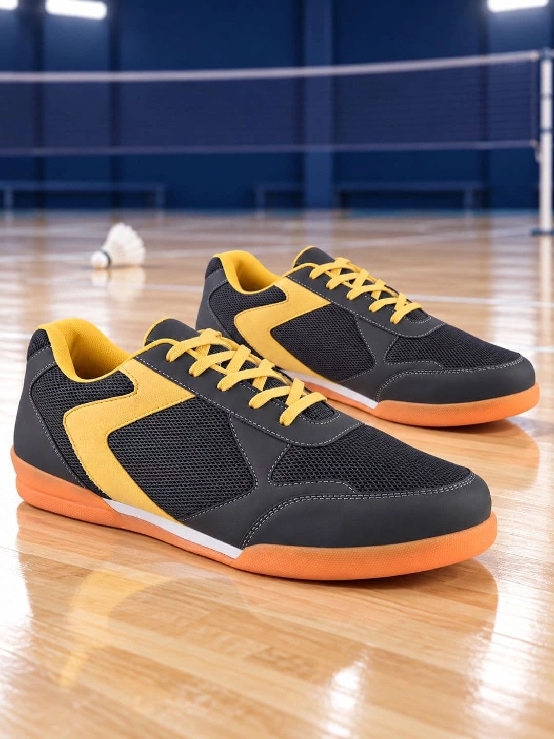 Roadster Roadster Men Badminton Non-Marking Shoes