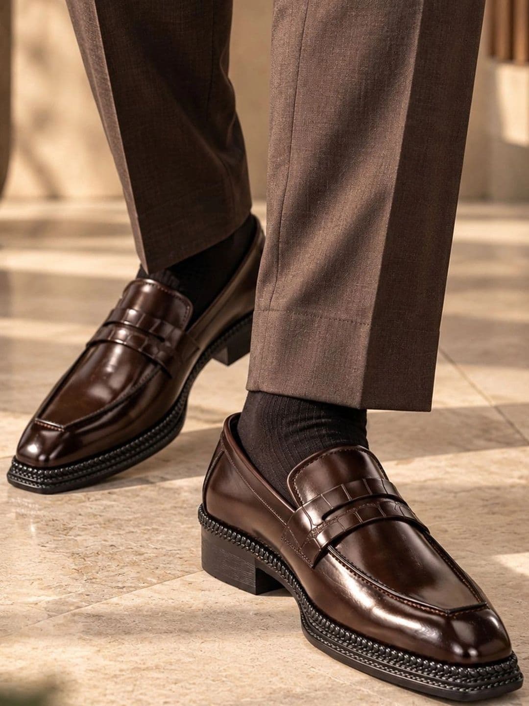 House of Pataudi House of Pataudi Men Textured Leather Square Toe Slip-On Loafers Formal Shoes