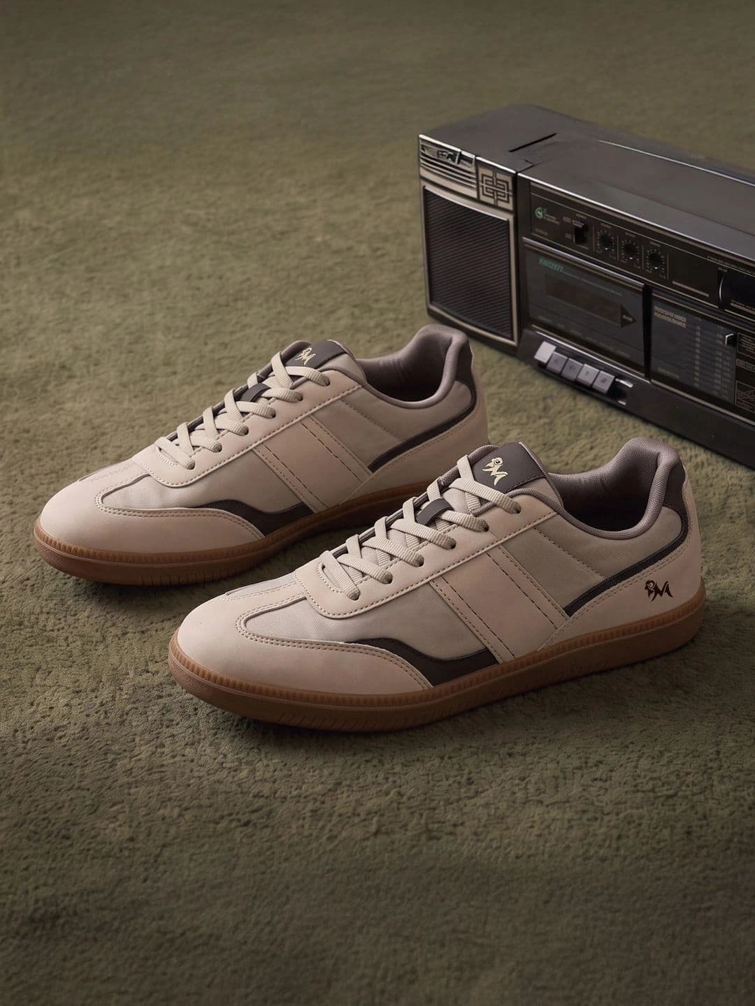 The Retro Collectible NEEMANS Unisex Colourblocked Suede Sneakers