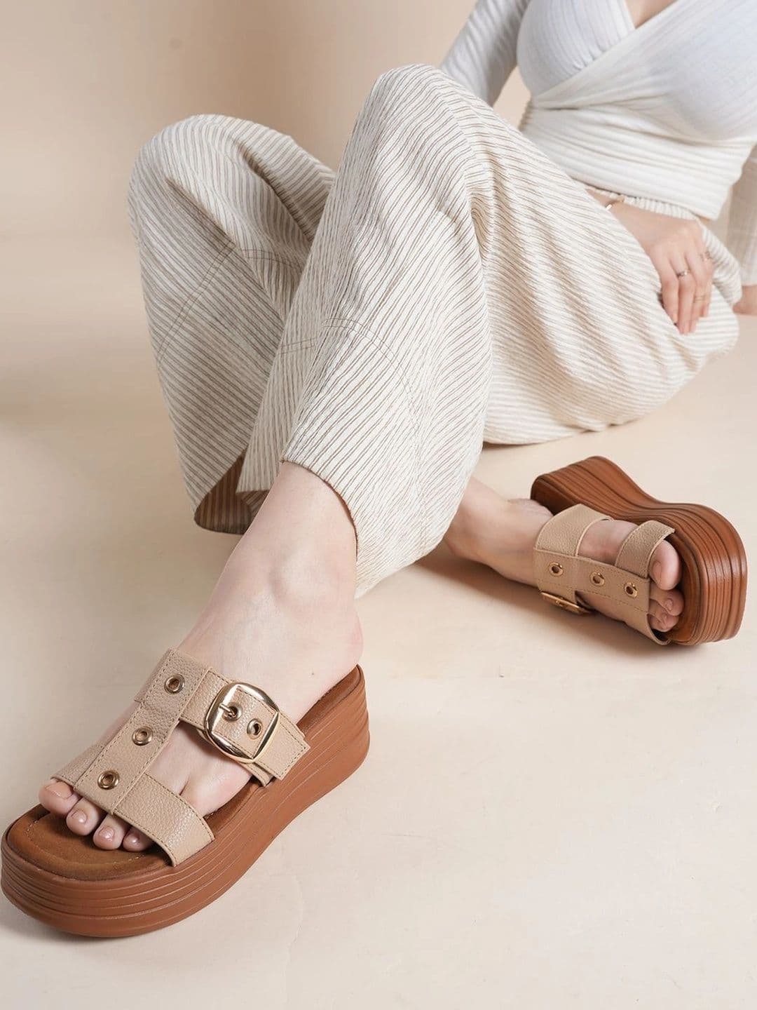 DROP BOLD DROP BOLD Platform Sandals with Buckles