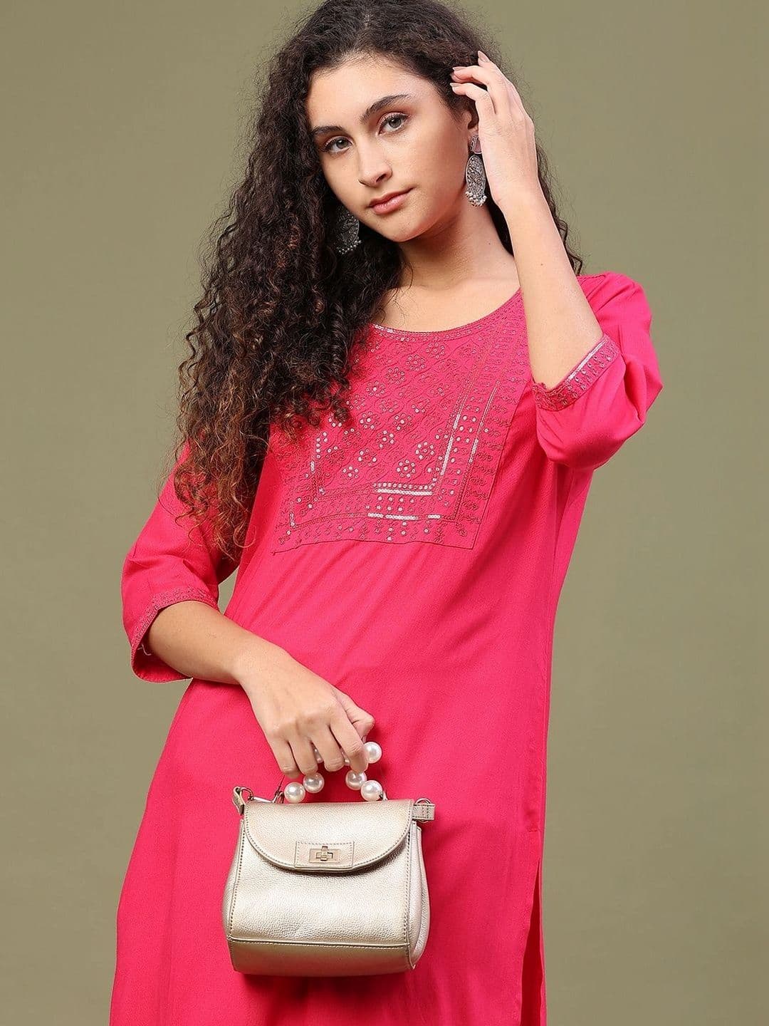 LIMEROAD LIMEROAD Women Embellished Sequinned Kurta