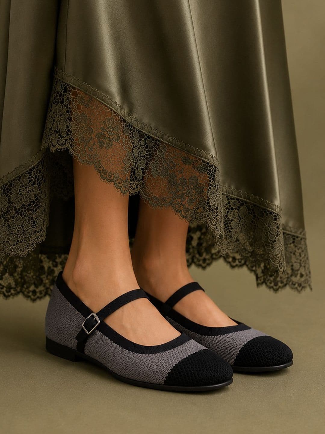Gabbana Weave Mary Jane Lino Perros Women Colourblocked Flats