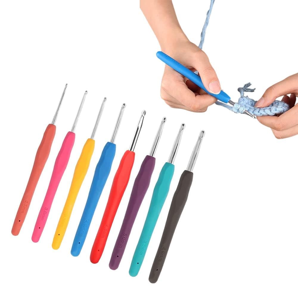 VERAT 8 Pcs Crochet Set/Crochet Hook/Knitting Accessories/Stitching Material/Tools for Tailoring/Needle and Thread Box/Ergonomic Crochet Hooks Set/Crochets for Arthritic Hands/Craft/Nice Gift for Women