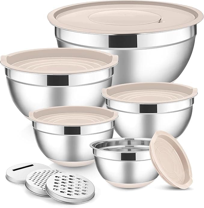 CASADELIGHT Mixing Bowls with Airtight Lids, 5PCS Stainless Steel Khaki Nesting Mixing Bowls with 3 Grater Attachments, Non-Slip Bottom Metal Salad Bowls for Kitchen, Cooking & Food Prep