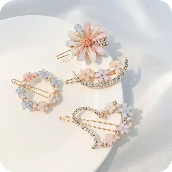 SHOPCASH Pearl Hair Clips for Women, Korean Hair Accessories for Women, Fancy Hair Clips, Stylish Hair Pins for Girls, Hair Accessories for Girls, Metal Clips for Hair (Flower Pearl)