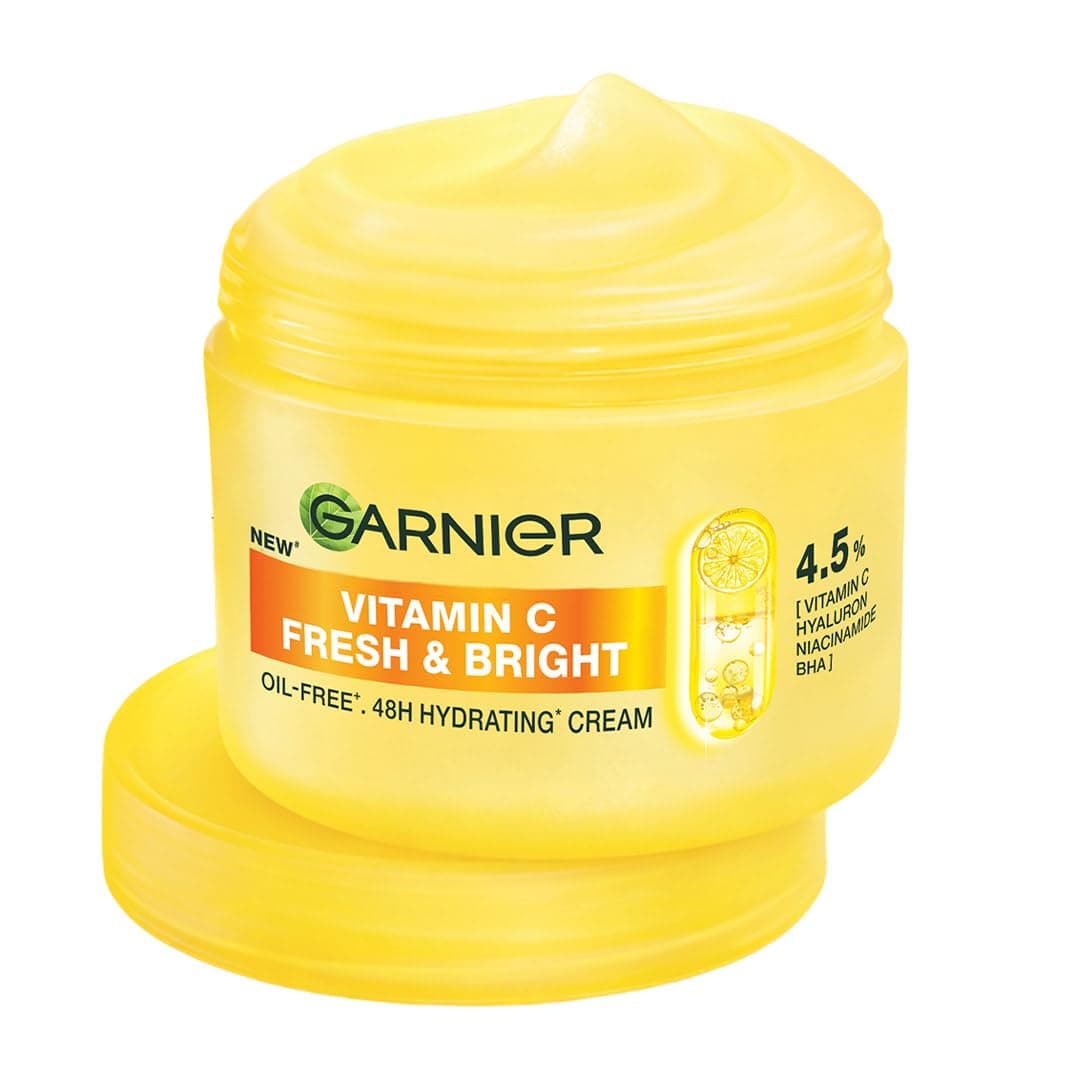 Garnier Fresh & Bright Vitamin C Sorbet Gel Face Moisturizer Cream, 90g | 4.5% Vit C + Hyaluronic Acid + Niacinamide + BHA, For Hydration & Dark Spot Reduction, For Oily, Normal & Combination Skin
