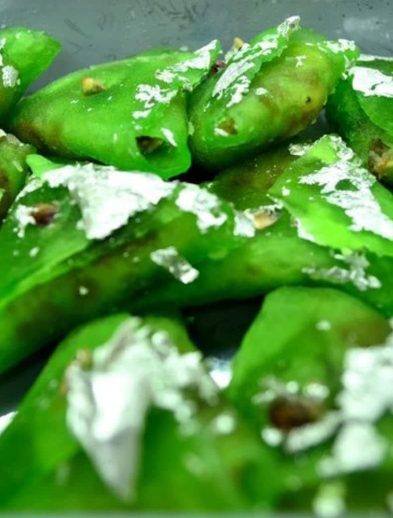 Dalthamman Original Agra Paan Petha /Indian Gulkand Mithai Piece 12(350Gm)