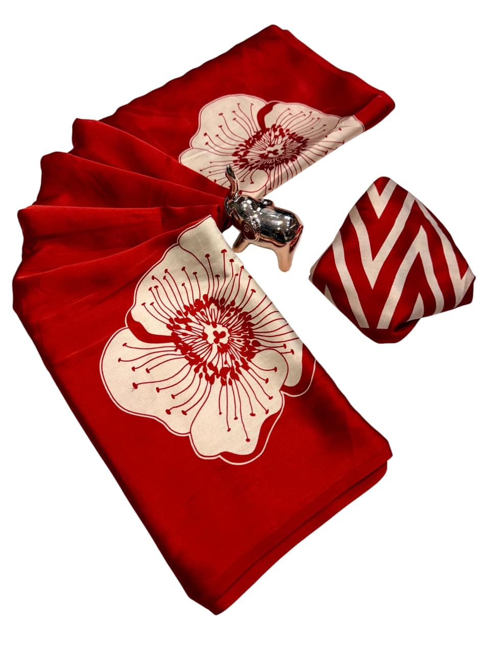 SATIKA VASTRAM Women's Modal Silk Ajrakh Saree Beautiful Floral Geometric Design Printed Pallu With Blouse Piece