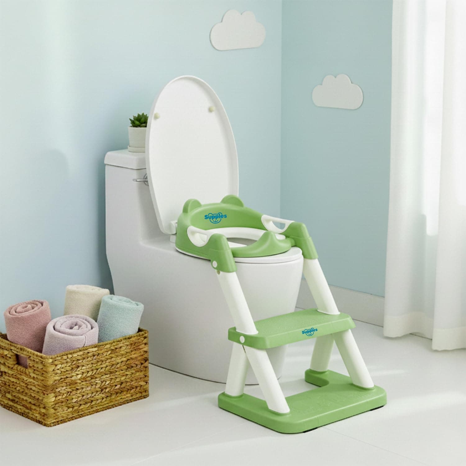 Amazon Brand - Supples Baby Potty Training Seat with Ladder | Fits All Standard Toilets | for 2+ Year Old | Safe, Comfortable & Easy to Use | Green & White