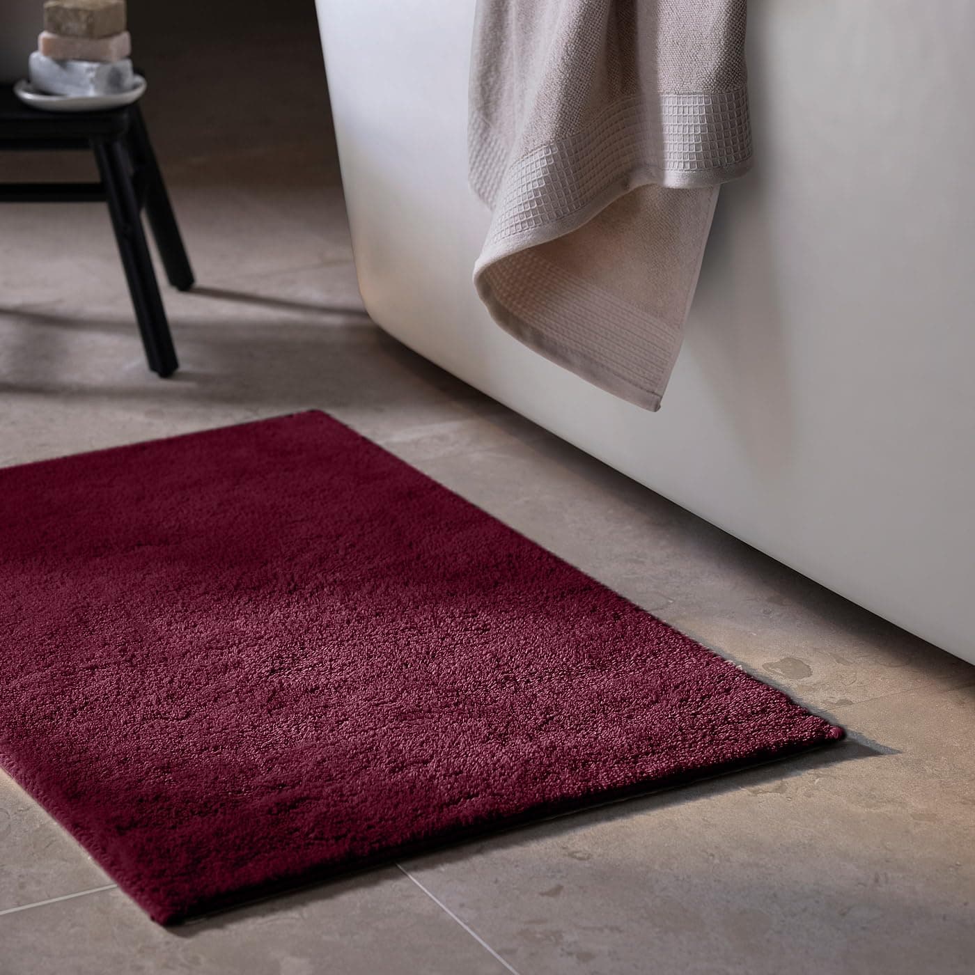 enera Microfibre Bath Mat | Soft & Absorbent 1880 GSM | Non-Slip Latex Backing | Quick Dry, Washable Multipurpose Floor Mat for Bathroom, Bedroom, Kitchen & Home (Stello 50 x 80 cm) (Ruby Maroon)