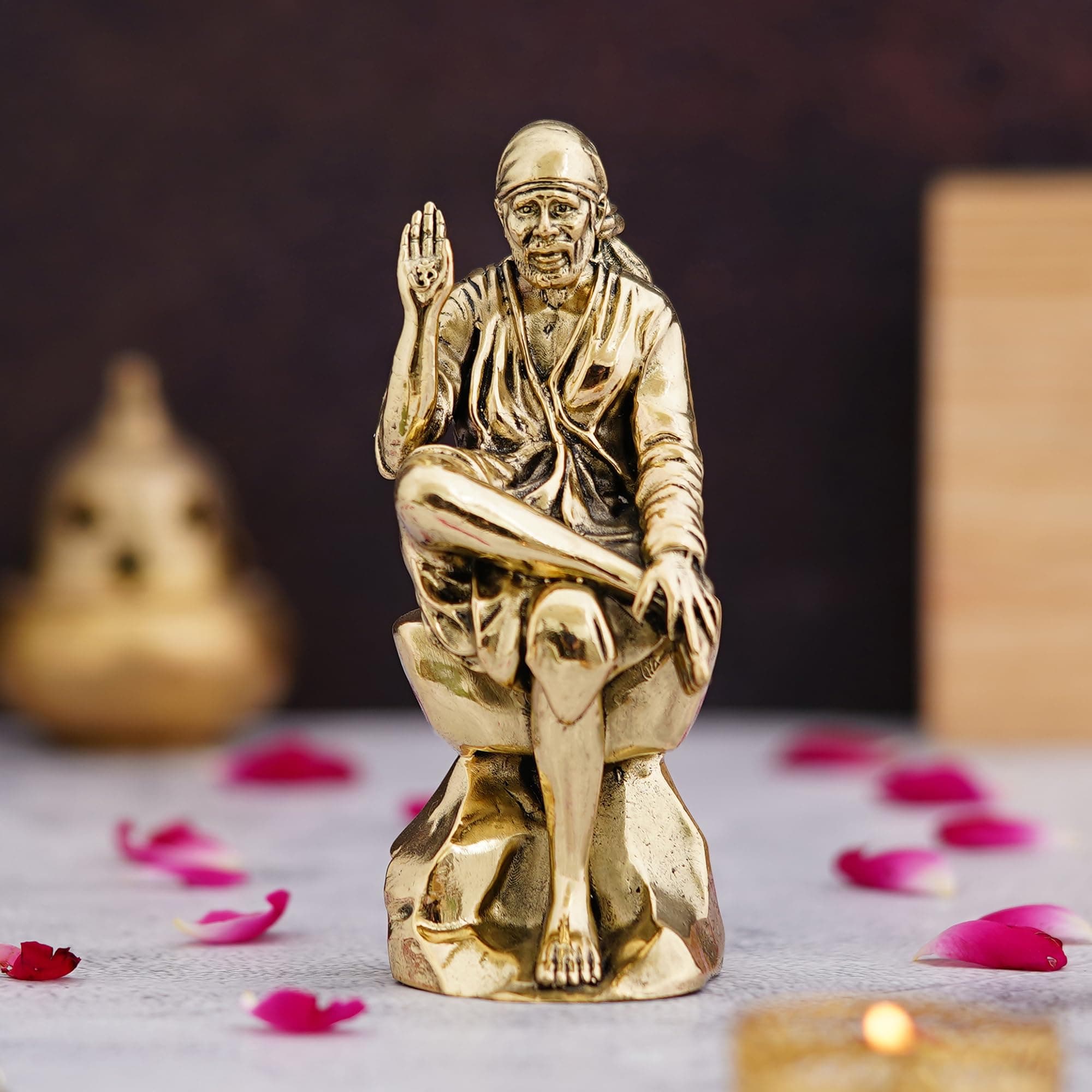 THOLIYA ARTS Brass Shirdi Lord Saibaba Statue 2 Inch Shirdi Sai Baba Sitting Idol Sai Nath Murti for Home Office Car Dashboard Decor Decorative Showpiece