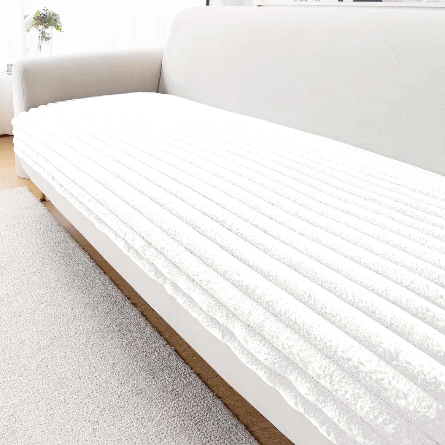 HOKIPO Snuggle Fur Sofa Cover Mat 2 Seater 120 cm, Pearl White | Ribbed faux rabbit fur, silicone anti-slip dots, machine washable. Buy 1 or more to cover any 1-5 seater or L-shape sofa.