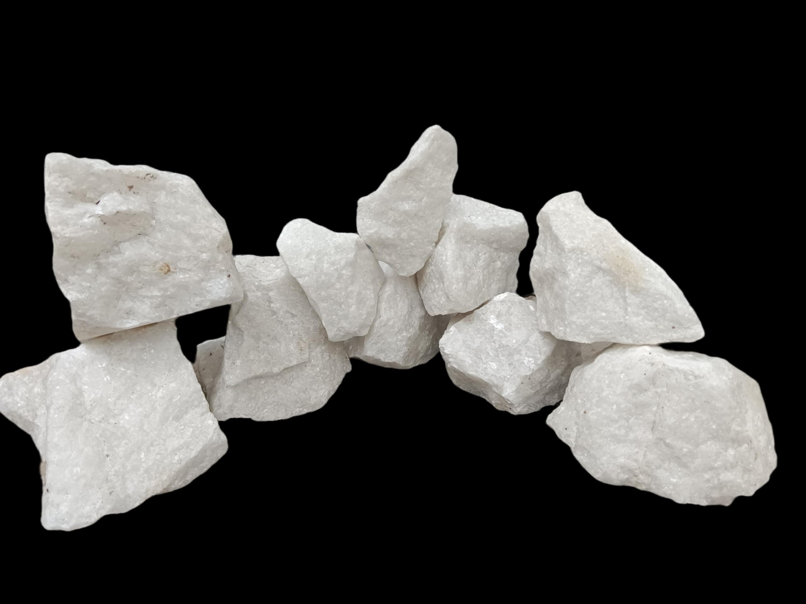 RUKDA Natural White Rock for Aquariums, Gardens, and Home Decor – Premium Decorative Stones for Aquatic Environments, Terrariums, Landscaping, and Interior Design -5kg
