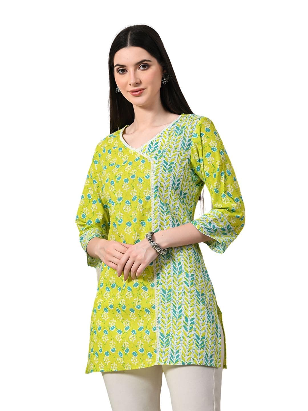 feranoid Designer V-Neck Cut and Sew Short Straight Kurti 3/4 Sleeves
