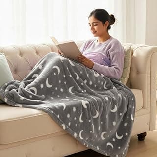 Famyo GlowMaxx AC Blanket for Adults, Glow in the Dark Soft Flannel Blanket | 200×152 cm Double Bed Size | Lightweight Summer Blanket for AC Rooms, Lab-Tested & Skin-Friendly (200x152 cm) (Grey)