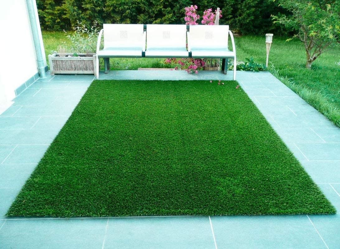 FRESH FROM LOOM Plastic 35 Mm Artificial Grass Mat Carpet for Balcony - for Home Decoration - Floor Mat for Living Room, Office - All Seasons Use (Green, 1 Piece), Size - 4 X 5 Feet