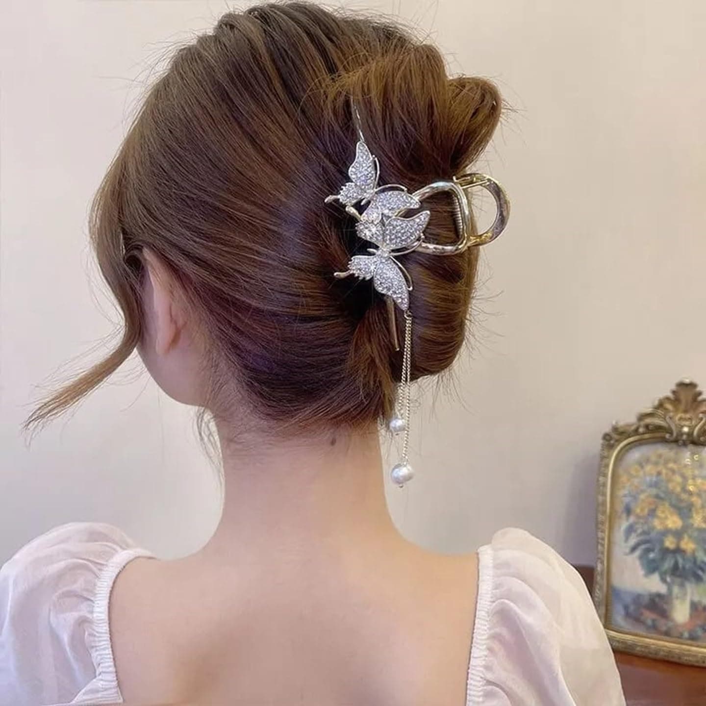 Dartler Hair Clutcher For Women | Stylish Hair Claws For Girls | Trendy Alloy Metal Clips | Fashionable Girls Hair Accessories | Suitable In Various Occasions (Rhimestone) Pack Of 1