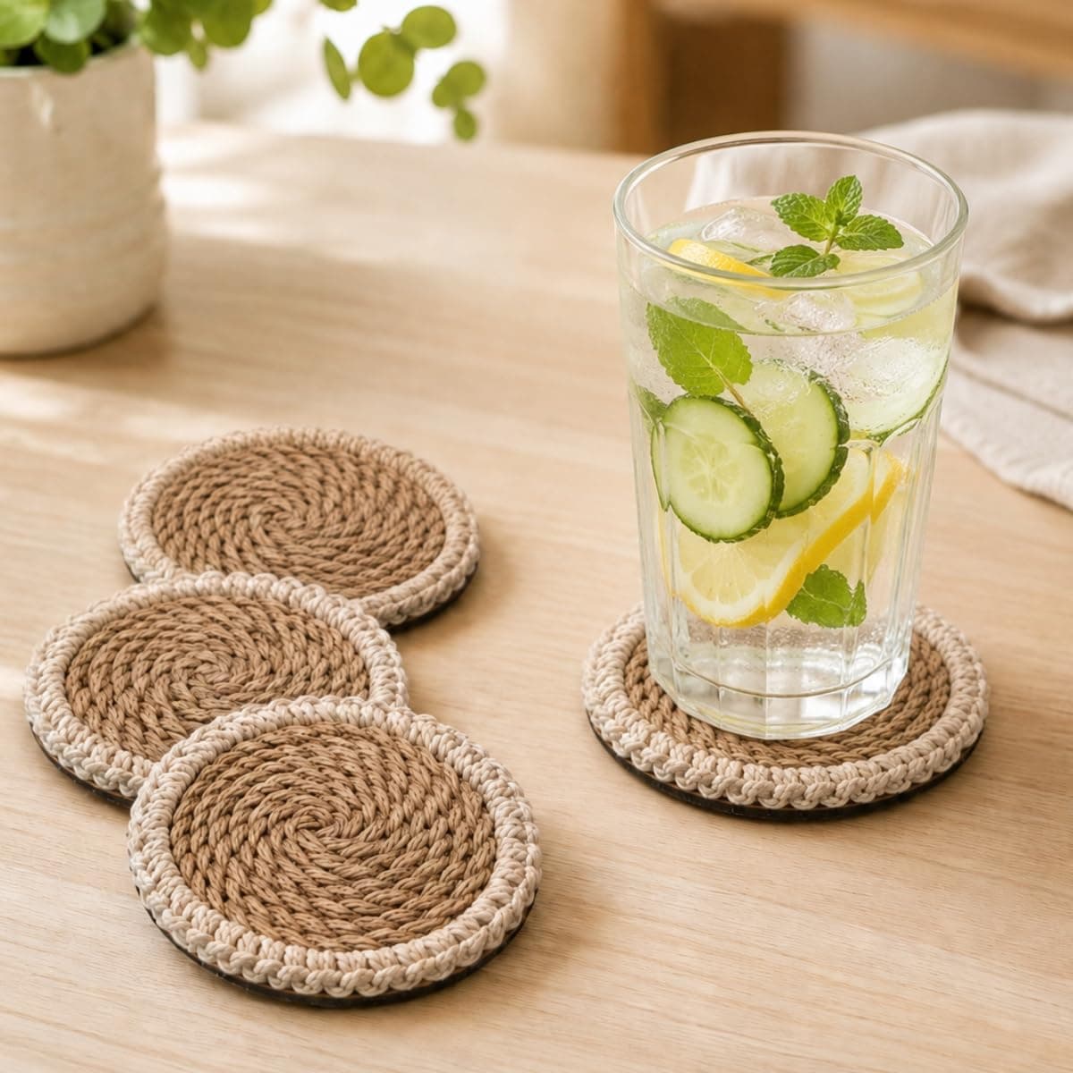 IREKA HOMES Jute Bloom Coaster Set of 4 | 4x4 Inch Round Natural Beige Jute Coasters with Sea Shell Boho Design | Tea Coffee Mug Glass Cup Coasters for Dining Table & Hot Pots, Kitchen & Home Décor