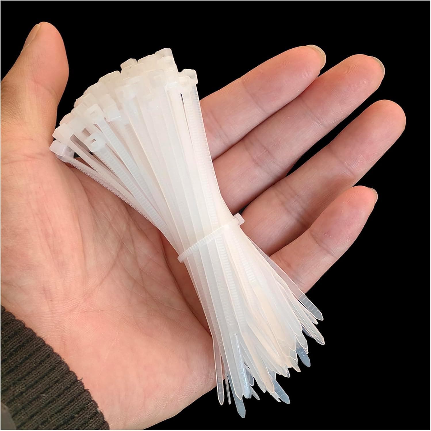 Hi-Plasst Cable Ties 4 Inch 100 pcs | Nylon Zip Ties 100mm x 2.5mm | Self Locking Heavy Duty Wire Cable Fastener | Heat Resistant Durable Zip Ties for Cable Management