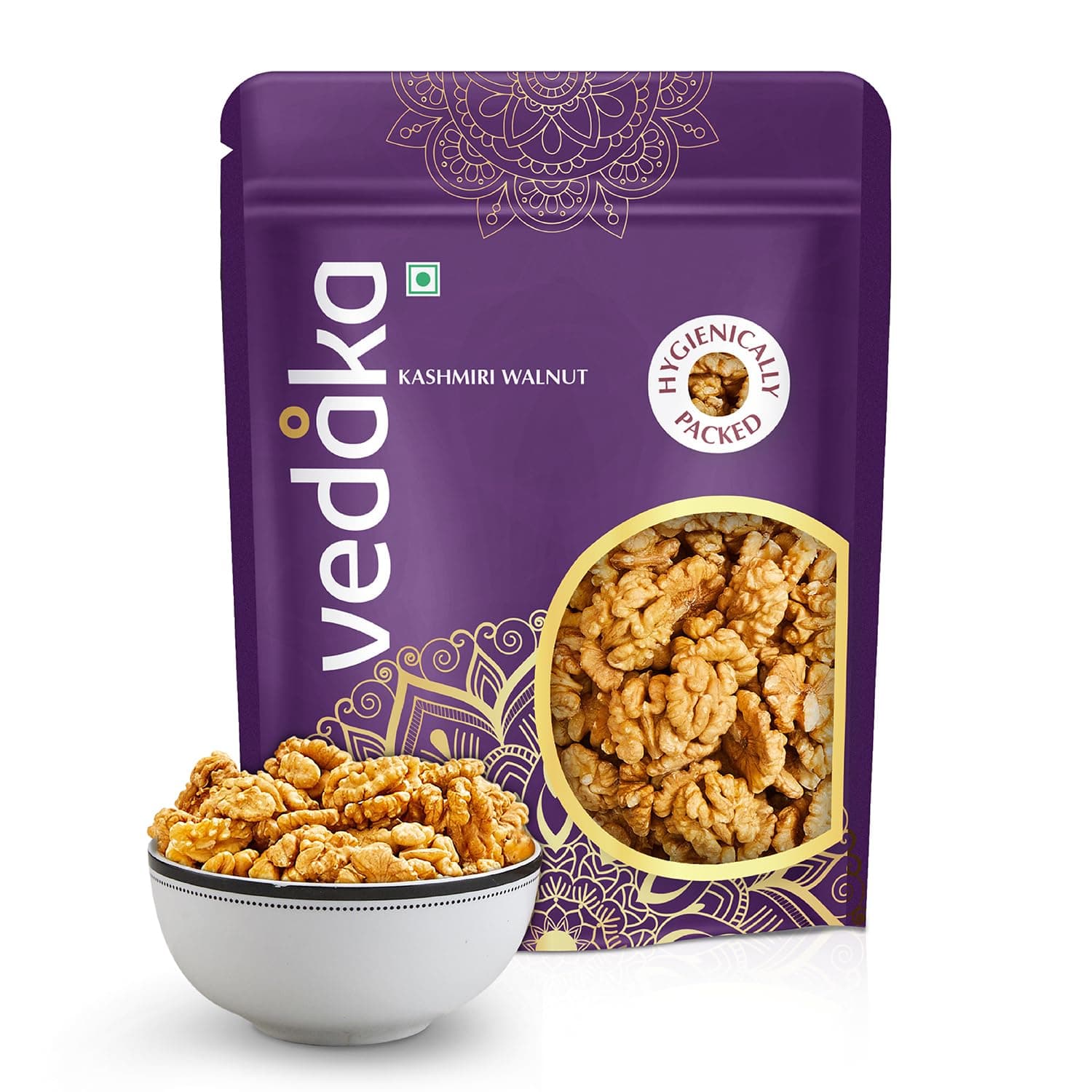Amazon Brand - Vedaka Walnut Kernels (Kashmiri Walnut) (500 G) | Walnut Without Shell | 100% Natural | Travel Snack | Indian Snack