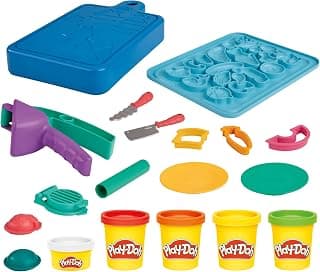 Play-Doh Little Chef's First Creations with 14 Toy Kitchen Accessories - Kids Crafts Set Three Kings for Boys and Girls 3 Years and Up